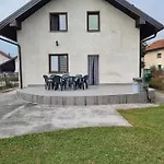 Dom wakacyjny House Osjek Ilidža