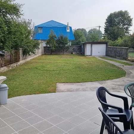House Osjek Holiday home *